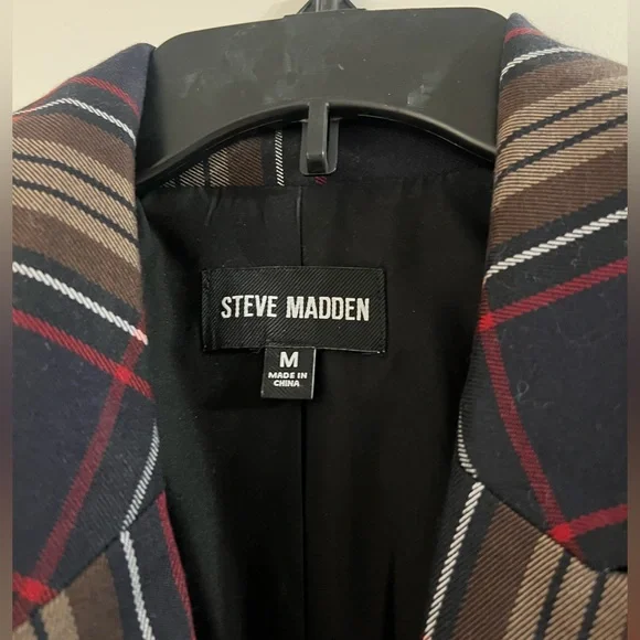 Steve Madden Frida Plaid Blazer - Picture 5 of 7